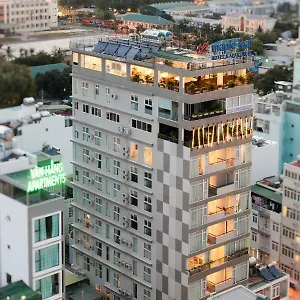 4* Отель Maple Leaf &